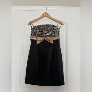 Jessica McClintock for Gunne Sax Strapless Cocktail Dress